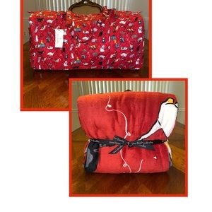 NWT Vera Bradley Large Duffel & Throw Blan… Holiday Cats